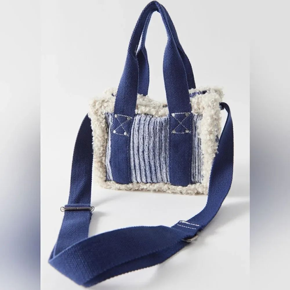 Cute Blue Mini corduroy Sherpa trimmed tote bag urban Outfitters
